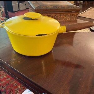 Vintage MCM Copco Cast Iron Pot/Lid Denmark Michael Lax Teak Handle YELLOW